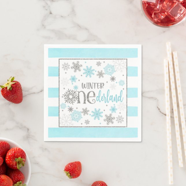 Serviette En Papier Hiver ONE derland Anniversaire Napkin - Garçon- BS (En situation)