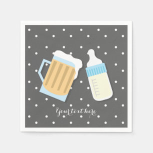 Serviette En Papier Il y a un bébé brassant bières Mugs Gris Douche