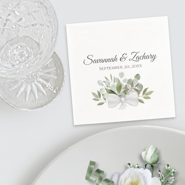 Serviette En Papier Mariage Boho de cluster Eucalyptus à aquarelle rus (In Situ with Plate)