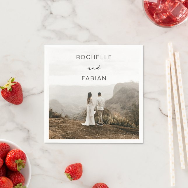 Serviette En Papier Mariage simple et élégant (En situation)