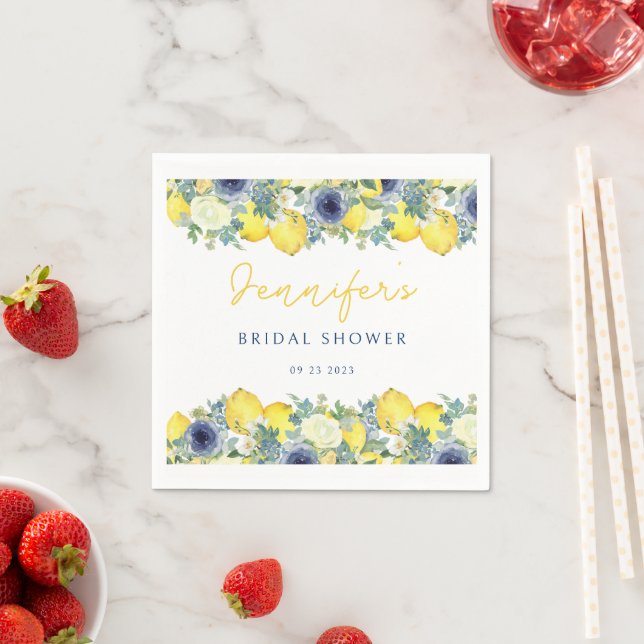 Serviette En Papier Papier jaune clair pour douche de mariée au citron (En situation)
