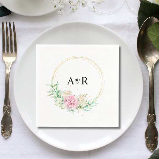 Serviette En Papier Papier personnalisé de mariage avec cercle de verd (Personalized floral greenery circle wedding paper napkins add fresh elegance to wedding receptions.)