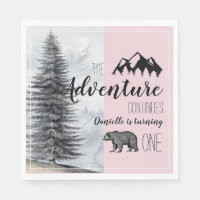 Première fête de l'ours rose de l'ours de bois rus