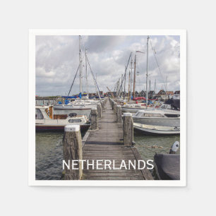 Serviette En Papier Quai avec bateaux et yachts à Marken Pays-Bas