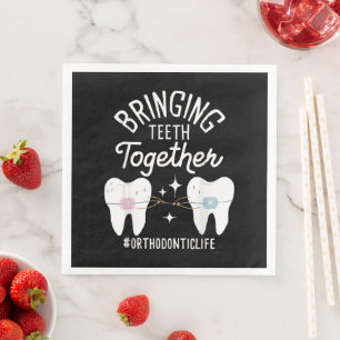 Serviette En Papier Rapprocher les dents - Orthodontiste