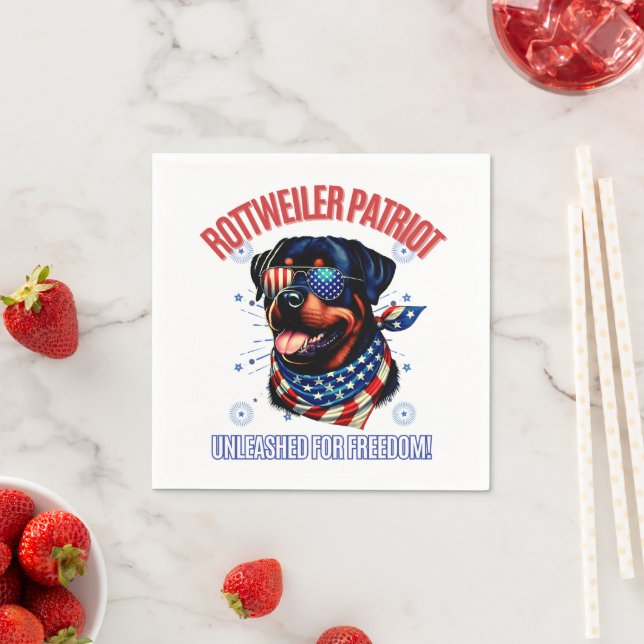 Serviette En Papier Rottweiler 4 juillet lunettes de drapeau américain (En situation)