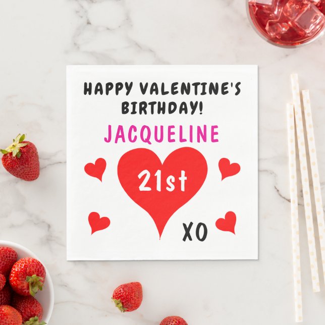 Serviette En Papier Saint-Valentin Anniversaire Cœurs Rouges Nom (En situation)