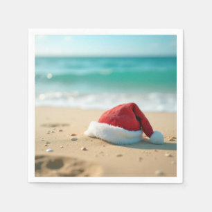 Serviette En Papier Santa Claus Casquette sur une plage tropicale