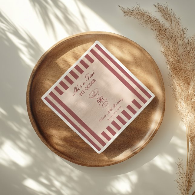 Serviette En Papier She's A Tini Bit Older Coffee Martini Birthday (Créateur téléchargé)