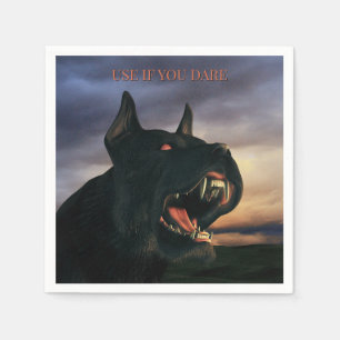Serviette En Papier Utilisez si vous osez. Gros chien noir