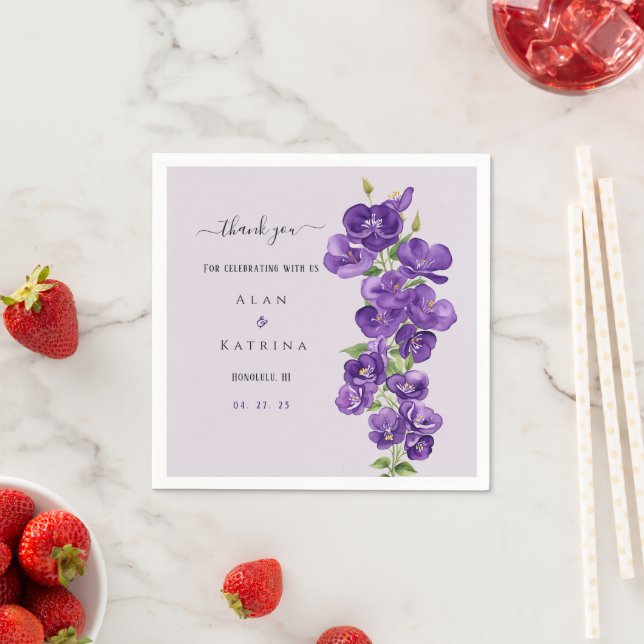 Serviette en papier violet profond Deep Purple Vio (En situation)