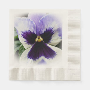 Serviette En Papier violet profond sur blanc