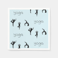 Yoga pose et texte motif sur bleu