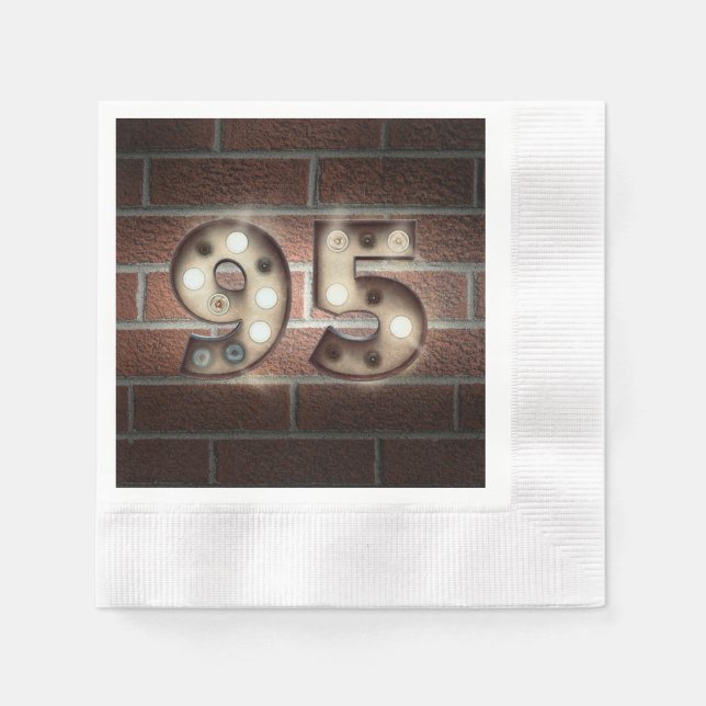 Serviette Jetable 95e anniversaire marque marquee sur mur en brique (Devant)