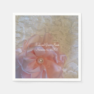Serviette Jetable Dentelle blanche fleur rose avec perle