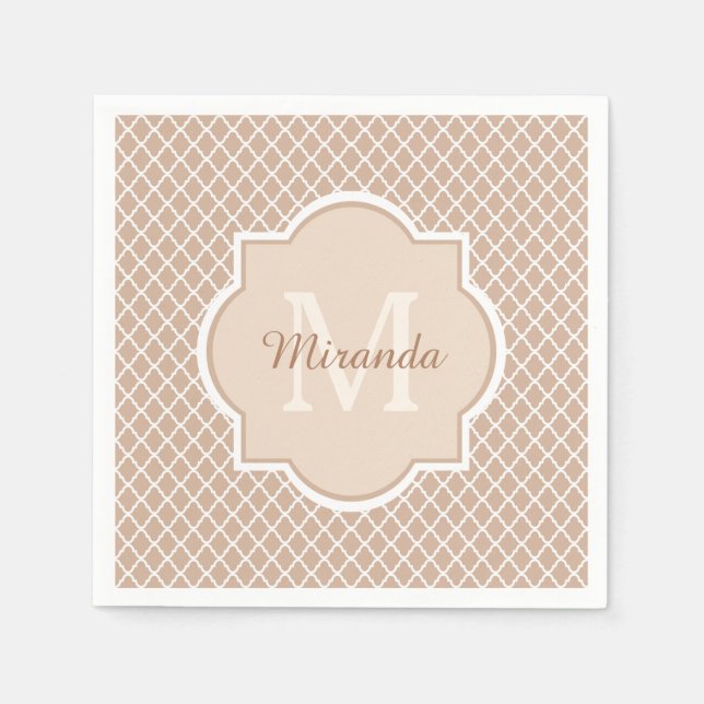 Serviette Jetable Monoggramme de Quatrefoil Preppy Tan avec nom (Devant)