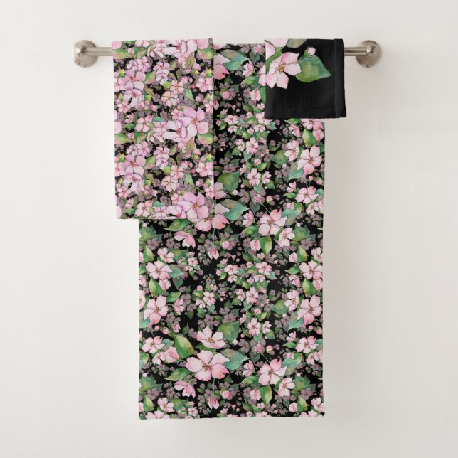 Serviettes De Salle De Bains Noires En Fleurs De C (En situation)