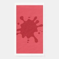 Serviettes en papier rouges éclaboussées de tomate