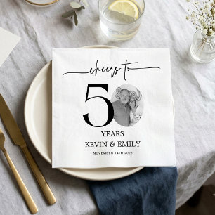 Serviettes en papier simples pour le 50e anniversa