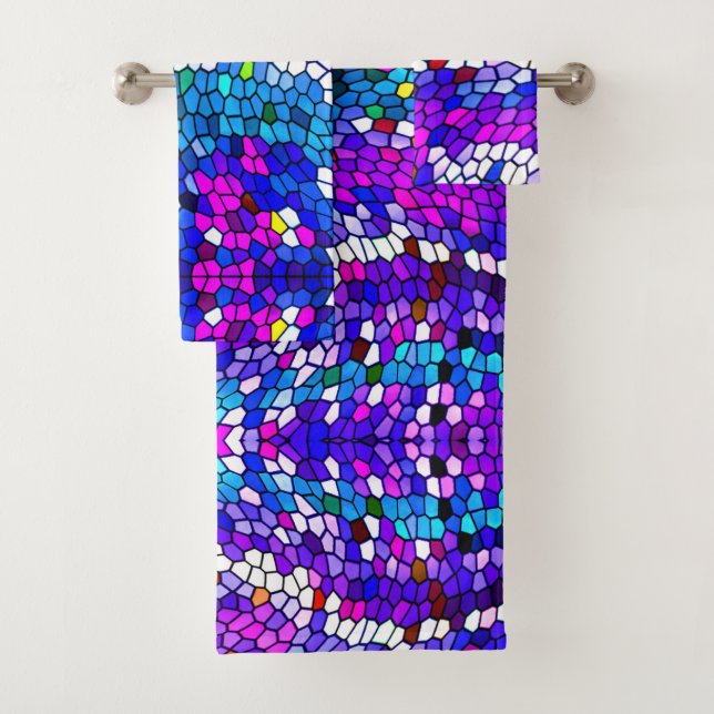 Serviettes roses bleues pourpres de Bath de motif (En situation)