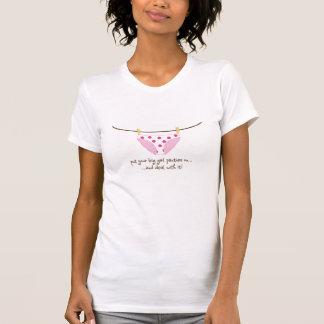 setzen Sie an Ihren großen Mädchenschlüpfer T-Shirt