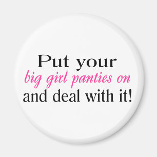 Setzen Sie Ihren großen Mädchen-Schlüpfer an un Magnet