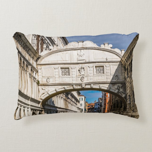 Seufzerbrücke, Venezia, Italien Dekokissen (Vorderseite)