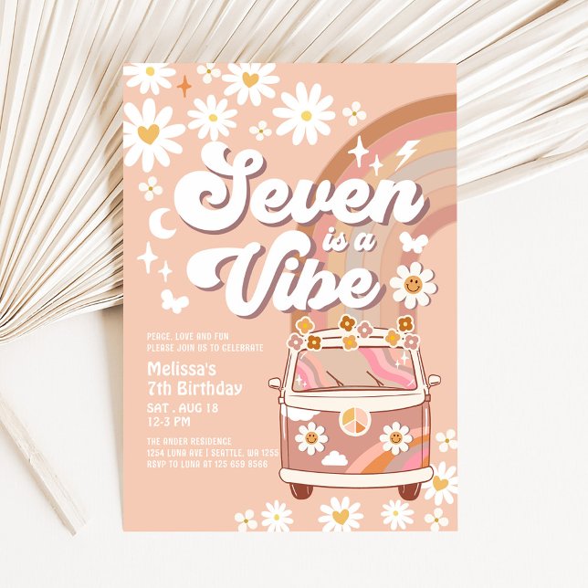 Seven ist ein Vibe Daisy Beige Cream Rainbow Birth Einladung (Von Creator hochgeladen)