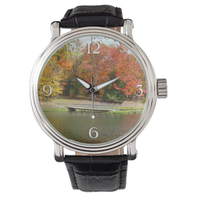 Seven Springs Fall Bridge III Herbstlandschaft Armbanduhr (Vorderseite)