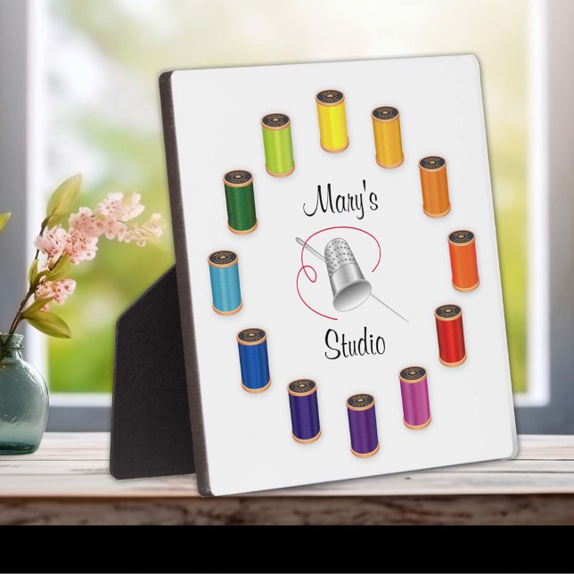 Sewing Thimble, Needle and Threads Fotoplatte (Plaque for Sewing, Needle and Threads. Silver thimble, needle and vivid color wheel of threads! )