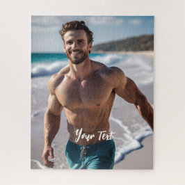 Sexy Brünett Man am Strand