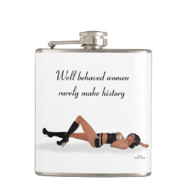 Sexy Brünett Pinup Girl Schlafen Drink Flasche Flachmann