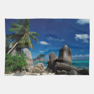 Seychellen, Mahe-Insel, Anse Royale Beach. Handtuch