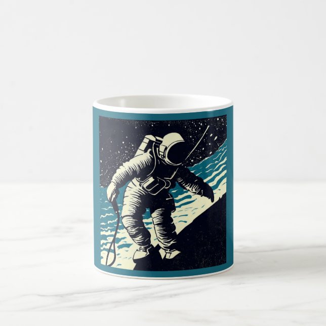 SF - Astronaut auf dem Waldrand 2 Kaffeetasse (Mittel)