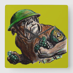 Sgt. Rover Quadratische Wanduhr