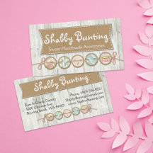 Shabby Chic auf rustikal weißgestrichenem Holz
