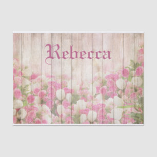 Shabby Chic-BlumenRosen auf hölzernem Seidenpapier
