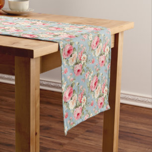 Shabby Chic Rosa und Blaue Hütte Rose Mittelgroßer Tischläufer