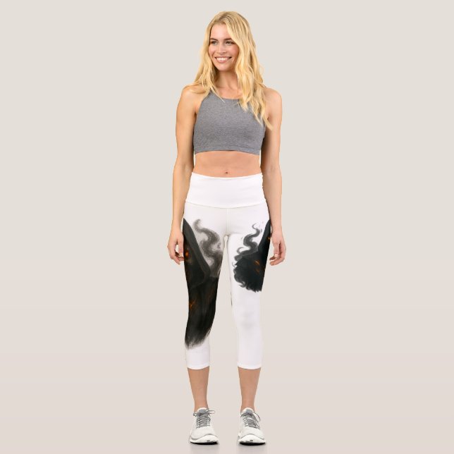 Shadow of the Underworld  Capri Leggings (Vorderseite)