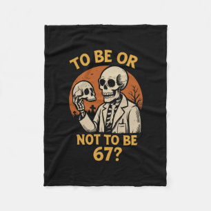 Shakespeare 67 Meme Lustiger Skelett Nerd Hallowee Fleecedecke