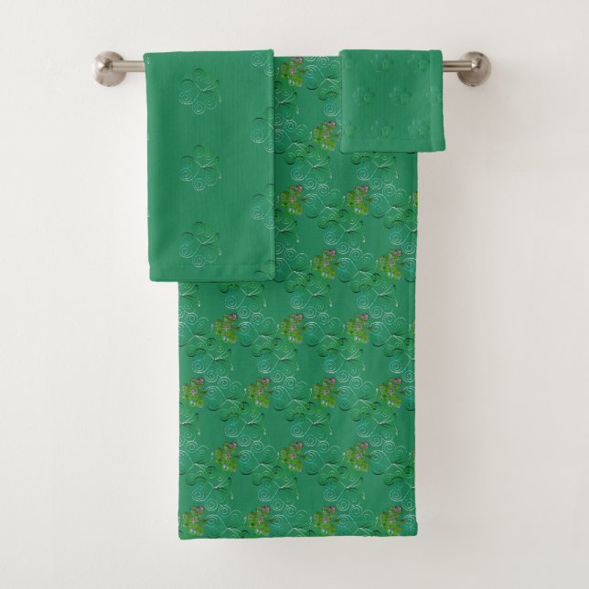 Shamrock Repeat Towel (En situation)