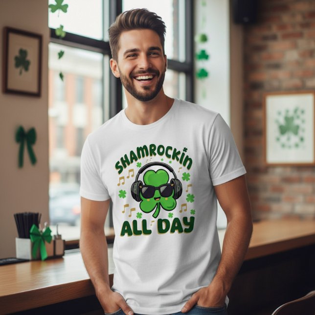 Shamrockin' All Day St Patrick's Day  T-Shirt (Von Creator hochgeladen)