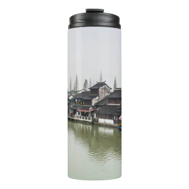 Shanghai, China, 30.03.2017, Historischer Bui aus  Thermosbecher (Vorderseite)