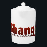 Shango<br><div class="desc">Mit dem Namen "Shango" in dunkelroter Farbe und seinem Titel und seiner Nummer fügt dieses Stück Ihrer Sammlung einen einzigartigen Flair hinzu. Es ist mehr als nur Kleidung, es ist ein Gesprächsstarter, der Ihre Individualität und Wertschätzung für das kulturelle Erbe zeigt.</div>