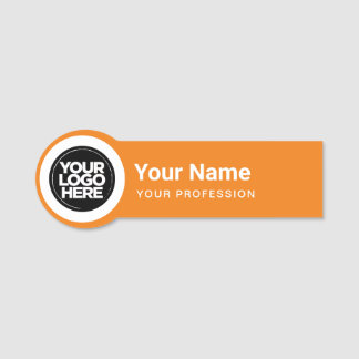 Shaped Employee Pin Round Logo Orange Namensschild