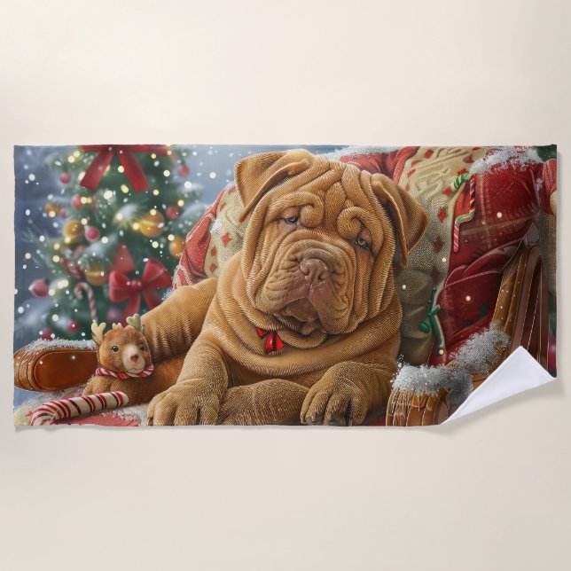 Shar Pei Dog Weihnachtsfest Strandtuch (Vorderseite)