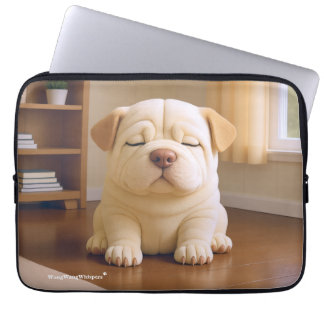 Shar Pei Welpe - Sanfte Ruhe von WangWang Laptopschutzhülle