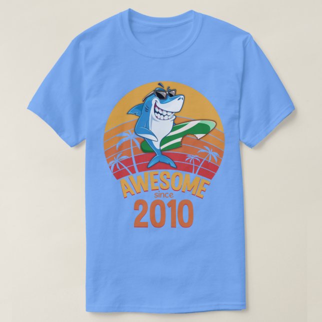 Shark Birthday AA Years Old Surf Awesome Since AAA T-Shirt (Design vorne)