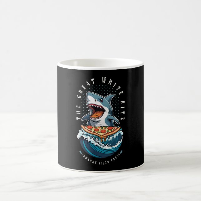 Shark Eating Pizza | Der große weiße Biss Jawsome Kaffeetasse (Mittel)