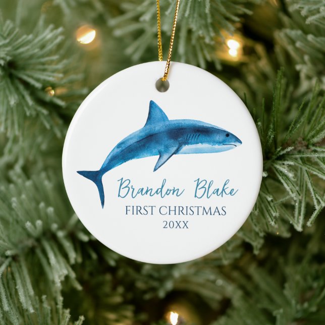 Shark Illustration Boy Baby First Christmas Keramik Ornament (Baum)